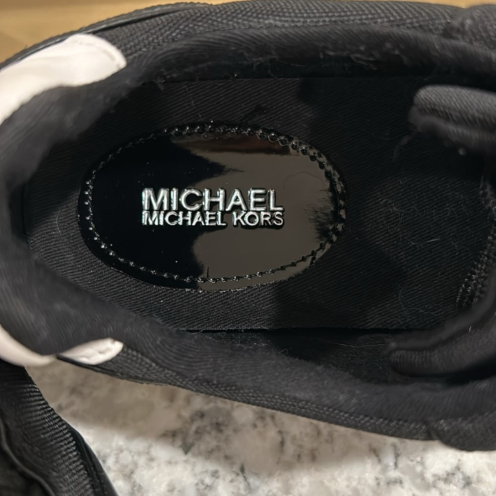 Michael Kors, Zia Trainer sneakers, black and white brand new - Picture 5 of 8